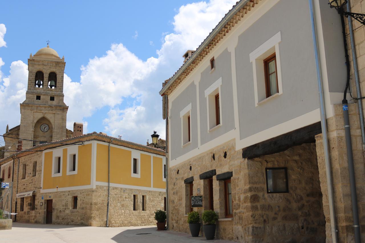 Villa Fontanas Hontanas Exterior photo